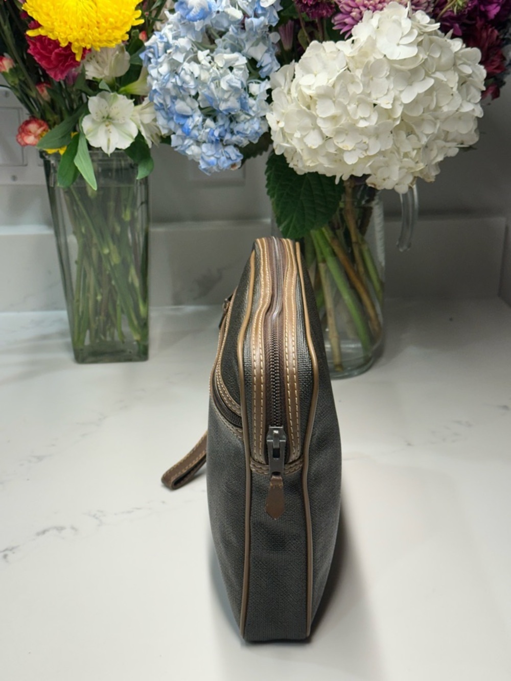 Dunhill Unisex Taupe Toiletry Wristlet with Brown Trim - Picture 5 of 14